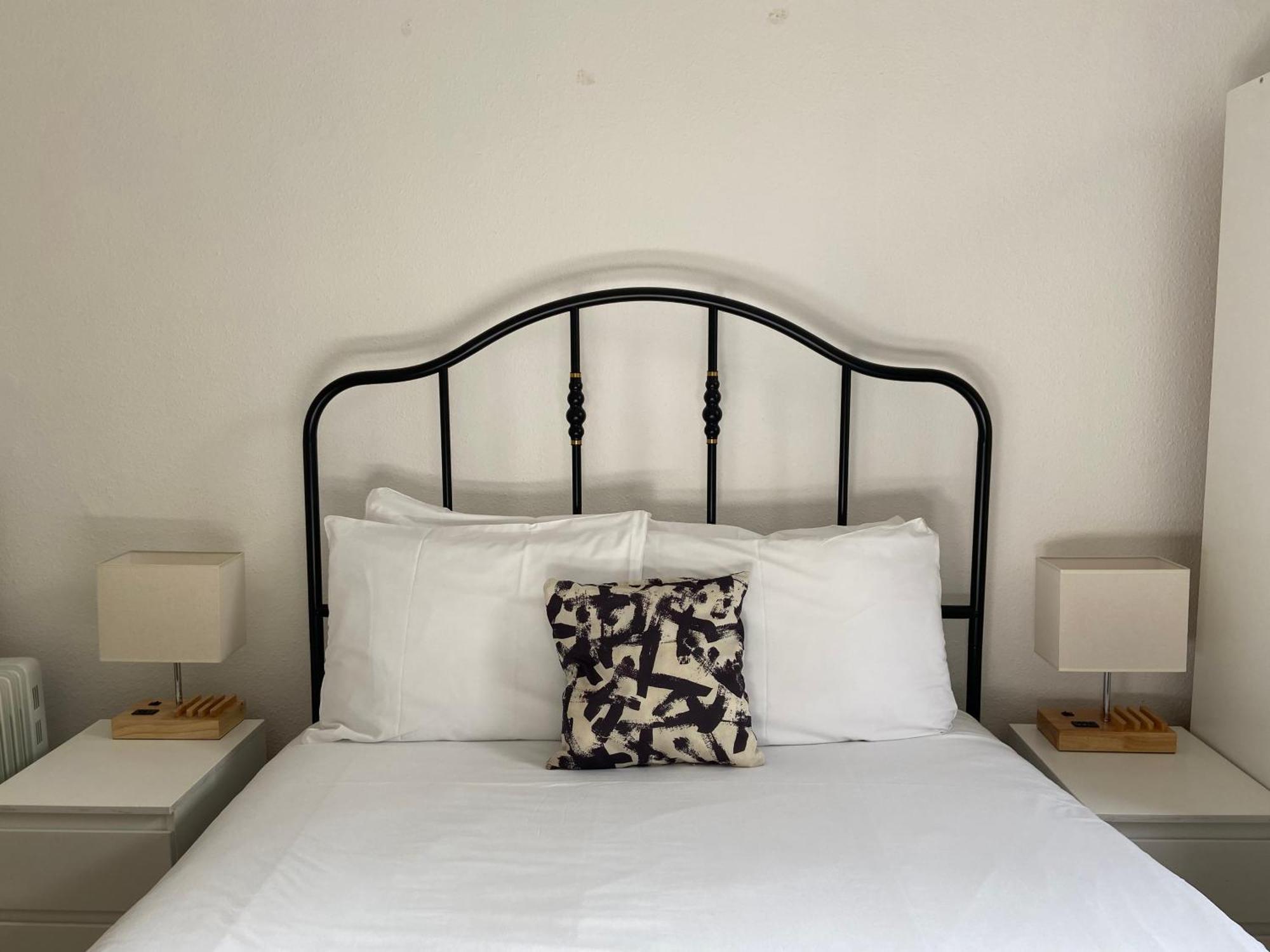 Stay In The Heart Of Soho ลอนดอน ภายนอก รูปภาพ